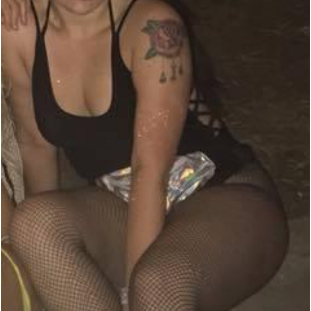 Side Lace-up Bodysuit! - Picture 4 of 5